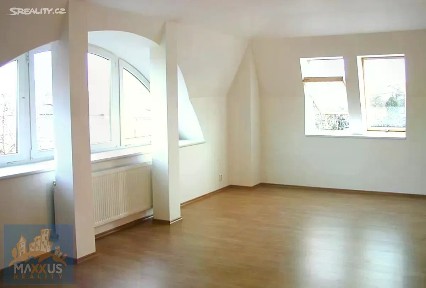 Pronájem bytu 4+1 128 m² Medkova, Praha - Chodov