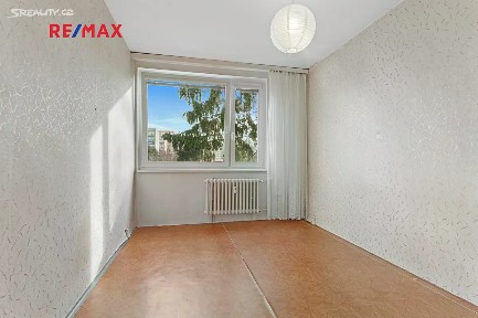 Prodej bytu 3+1 64 m² Mikulova, Praha - Chodov