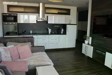 Pronájem bytu 2+kk 49 m² Anglická, Kladno - Kročehlavy