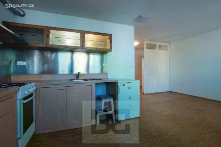 Pronájem bytu 2+kk 62 m² Hanusova, Praha - Michle