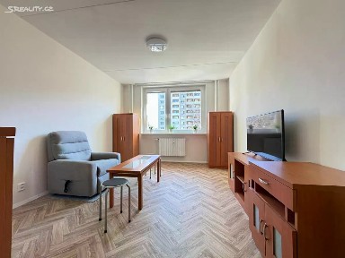 Pronájem bytu 1+kk 29 m² Svat. Čecha, Zlín - Prštné