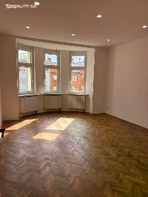 Pronájem bytu 2+1 58 m² Hartigova, Praha - Žižkov