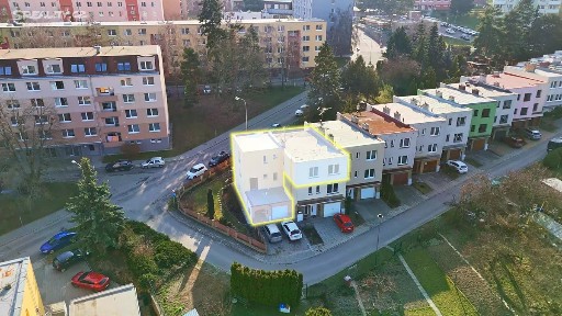 Prodej bytu 4+1 204 m² Gagarinova, Znojmo