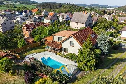 Prodej rodinného domu 232 m², pozemek 978 m² K Samohelce, Zdice