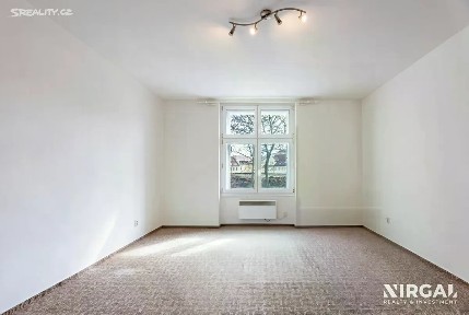 Prodej bytu 2+1 63 m² Na Folimance, Praha - Vinohrady