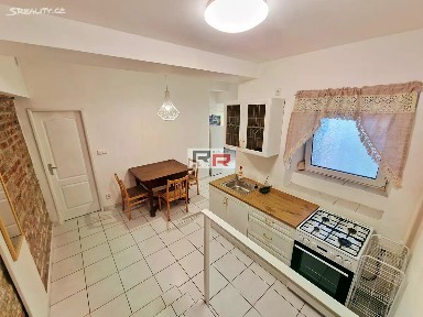 Pronájem bytu 2+1 57 m² Masarykova třída, Olomouc - Hodolany