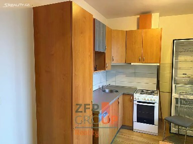 Pronájem bytu 2+1 50 m² S. K. Neumanna, Pardubice - Zelené Předměstí