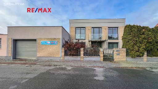 Prodej rodinného domu 280 m², pozemek 464 m² Sokolská, Kostelec nad Labem