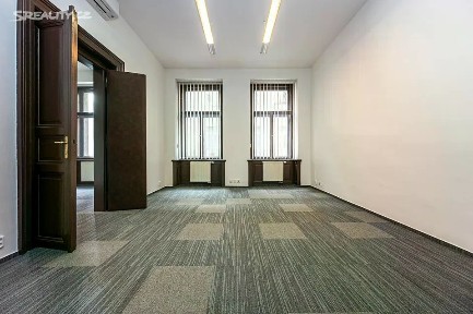 Pronájem kanceláře 212 m² Na Struze, Praha - Nové Město