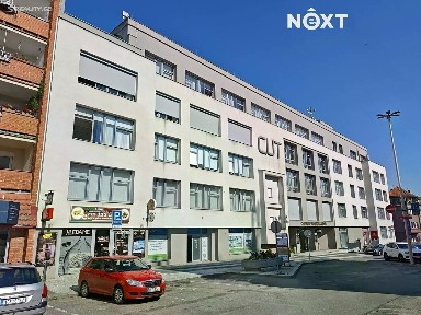 Pronájem skladového prostoru 450 m²