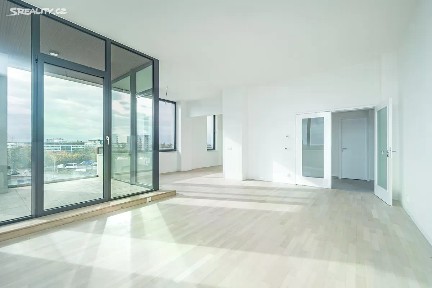 Prodej bytu 3+kk 91 m² Malešická, Praha - Žižkov
