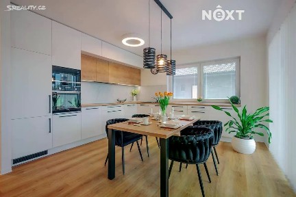 Prodej rodinného domu 140 m², pozemek 689 m² Bulhary