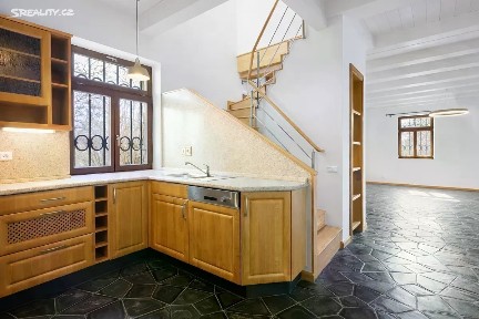 Pronájem bytu 4+kk 170 m² Havlíčkovy sady, Praha