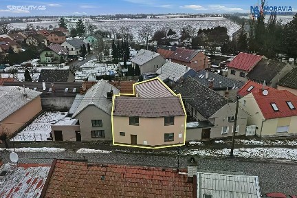 Prodej rodinného domu 242 m², pozemek 163 m² Výmol, Bohuňovice
