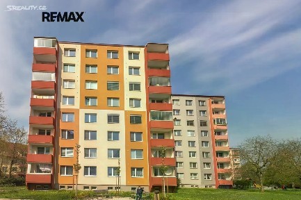 Prodej bytu 3+1 69 m² Na Uličce, Otrokovice