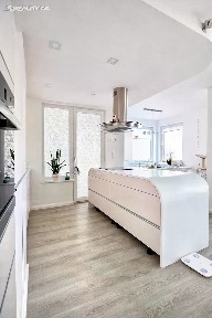 Pronájem bytu 4+kk 117 m² Zvěřinova, Praha - Strašnice
