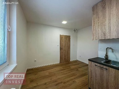 Pronájem kanceláře 12 m²