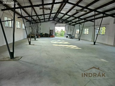 Pronájem výrobní haly, prostoru 347 m²