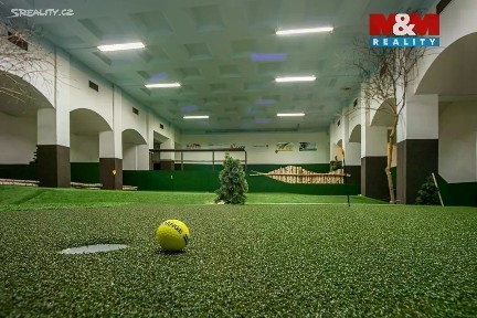 Pronájem obchodního prostoru 1230 m²