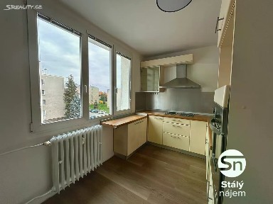 Pronájem bytu 3+1 84 m² Roháčova, Český Brod