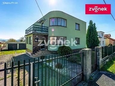 Prodej rodinného domu 190 m², pozemek 1469 m² Lukov
