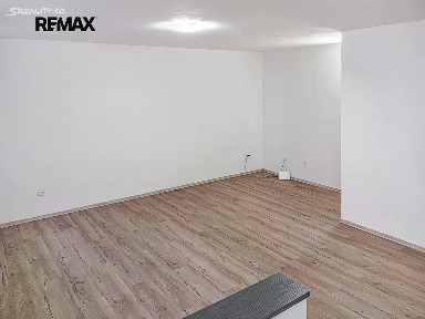 Prodej bytu 1+kk 37 m² Burešova, Brno - Veveří
