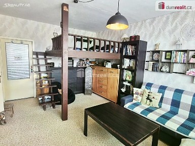 Prodej bytu 4+1 83 m² Vackova, Liberec - Liberec XXIII-Doubí