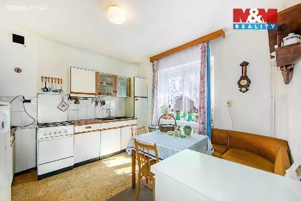 Prodej rodinného domu 130 m², pozemek 164 m²