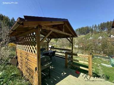Prodej chaty 357 m², pozemek 357 m²