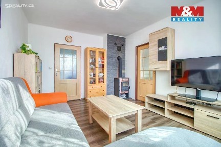 Prodej bytu 3+1 71 m² Sportovní, Bělčice
