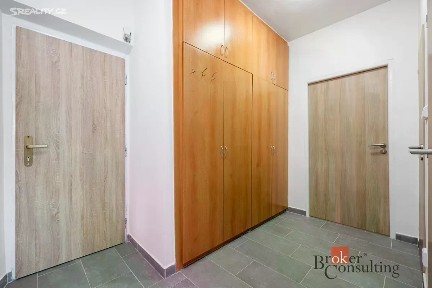 Pronájem bytu 2+1 56 m² Kosmonautů, Ostrava - Zábřeh