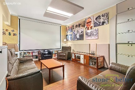 Prodej bytu 3+1 111 m² Zborovská, Praha - Smíchov