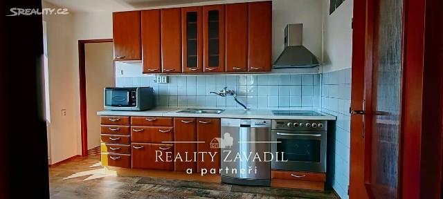 Pronájem bytu 3+1 83 m² Hlavní, Mirošovice
