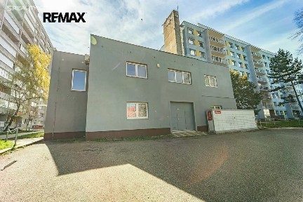 Pronájem obchodního prostoru 661 m² Hviezdoslavova, Praha - Háje