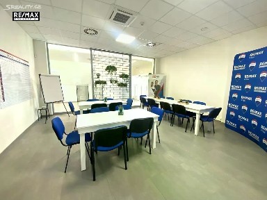 Pronájem obchodního prostoru 301 m² Breitcetlova, Praha - Černý Most