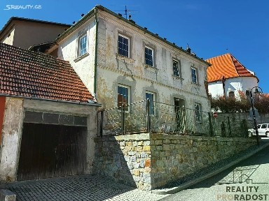 Prodej rodinného domu 250 m², pozemek 176 m² Benešov nad Černou