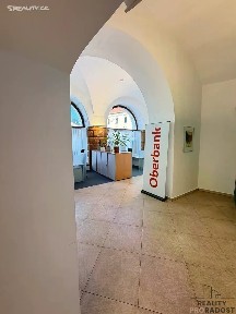Olomouc, Dolní náměstí