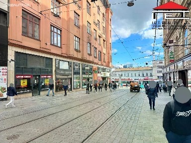 Pronájem obchodního prostoru 212 m²