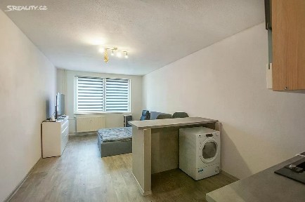 Prodej bytu 1+kk 30 m² K. Chocholy, České Budějovice - České Budějovice 2