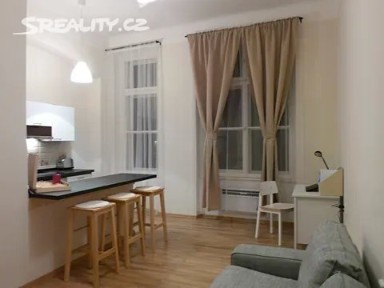 Pronájem bytu 2+kk 51 m² Karmelitská, Praha - Malá Strana