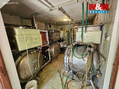 Pronájem výrobní haly, prostoru 68 m² Konecchlumí