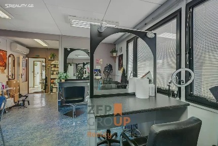Prodej obchodního prostoru 104 m² Tuřanská, Brno - Tuřany