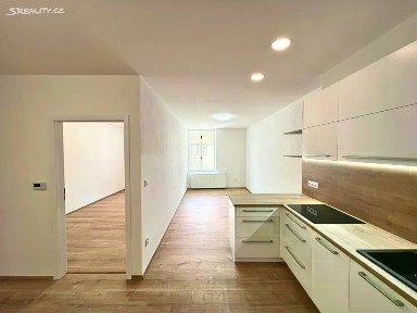 Pronájem bytu 2+kk 55 m² Komenského, Velké Meziříčí