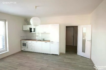Pronájem bytu 2+kk 47 m² gen. Píky, Olomouc - Řepčín