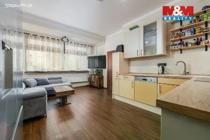 Prodej bytu 4+kk 74 m² Čéčova, České Budějovice - České Budějovice 3