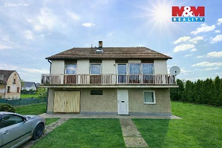 Prodej rodinného domu 202 m², pozemek 934 m²