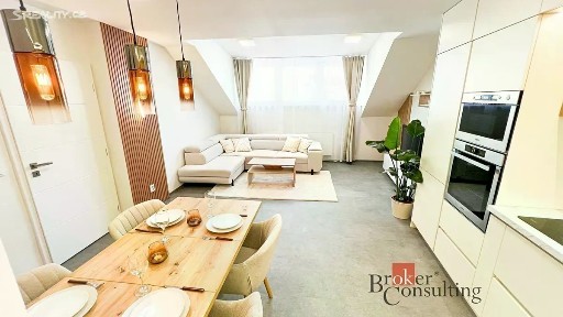 Pronájem bytu 2+kk 74 m² Zubatého, Praha - Smíchov
