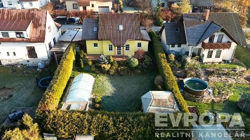 Prodej rodinného domu 91 m², pozemek 505 m² V. Nováka, Hostinné