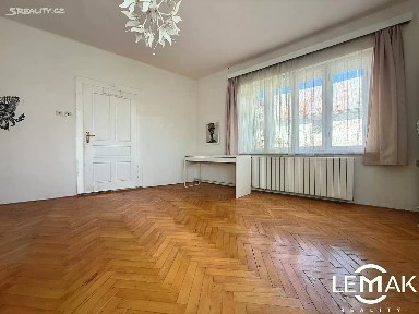 Prodej rodinného domu 110 m², pozemek 1653 m² Cholina