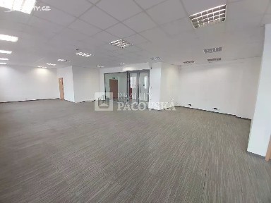 Pronájem kanceláře 136 m² Mírové náměstí, Ústí nad Labem - Ústí nad Labem-centrum